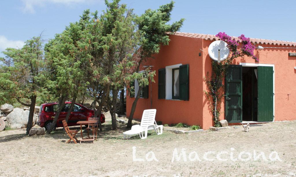 La Macciona Lägenhet Aglientu Exteriör bild